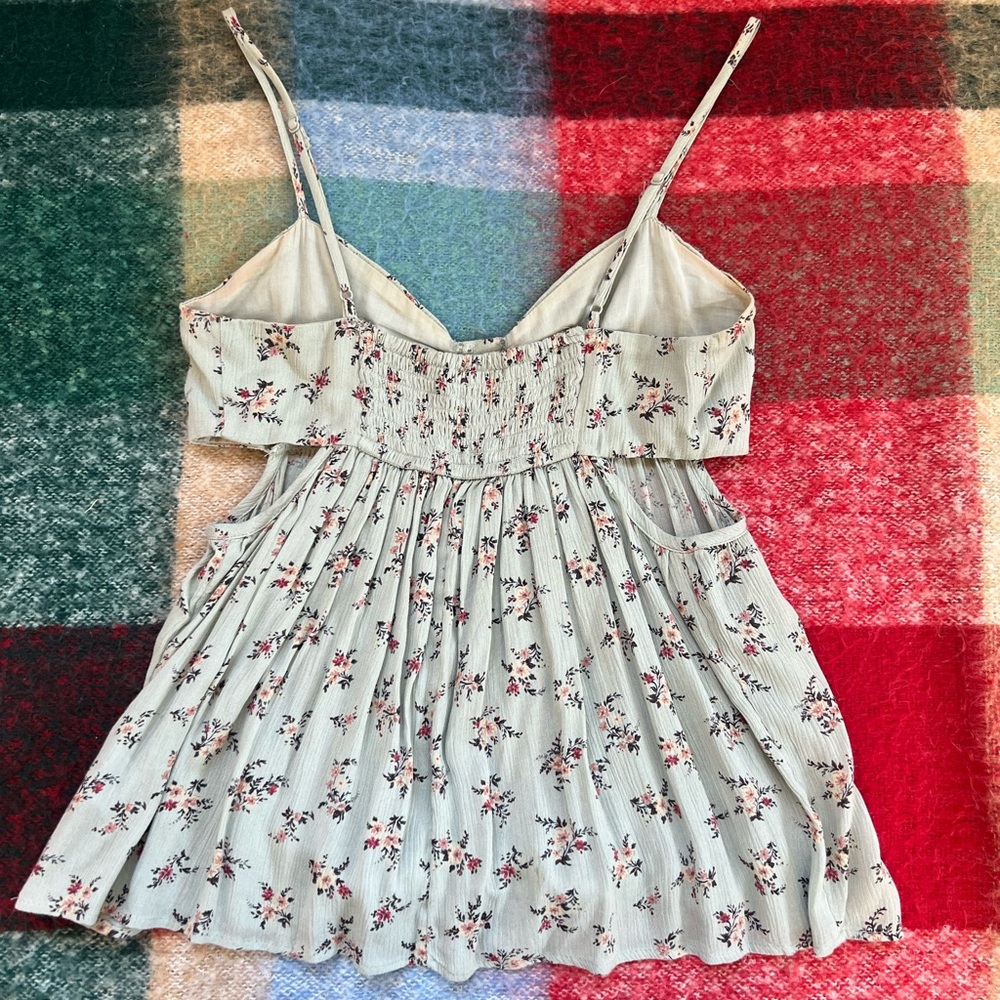 American Eagle Outfitters Mint Floral Smocked Top - Picture 2 of 5